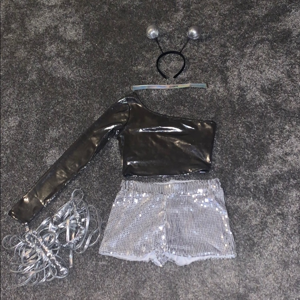 alien costume